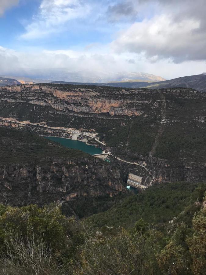 Cal Pintabotes - Apartamento Nuevo En Camarasa Dış mekan fotoğraf